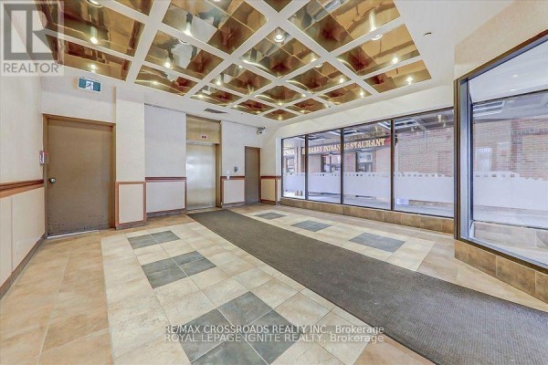 311 - 5200 Finch Avenue E, Toronto, ON M1S4Z4 Photo 3