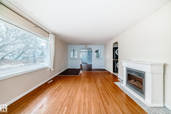 5204 112 Av Nw, Edmonton, AB T5W0N5 Photo 4