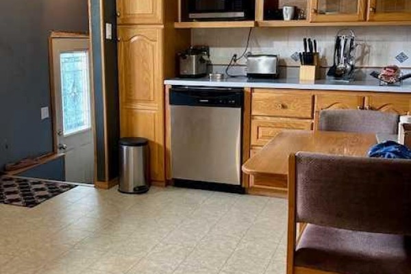 2pc Bathroom - 5205 50 Avenue, Grimshaw, AB T0H1W0 Photo 5