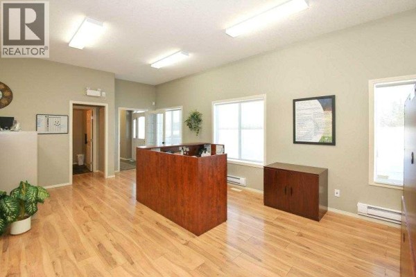 5209 49a Avenue, Bentley, AB T0C0J0 Photo 5