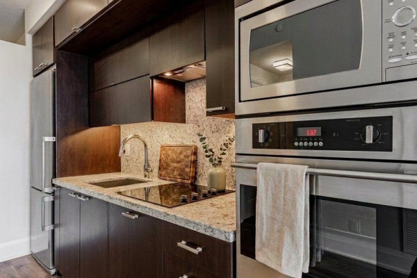 521 - 120 Harrison Garden Blvd Boulevard, Toronto, ON, photo 2