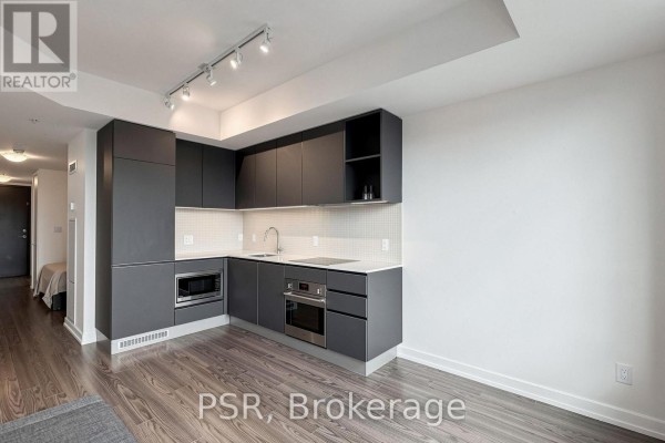 521 - 377 Madison Avenue, Toronto, ON, photo 3