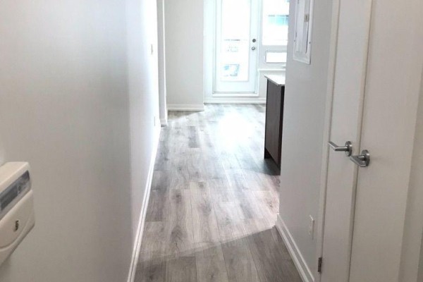 Dining room - 521 - 55 East Liberty Street, Toronto, ON M6K3P9 Photo 3