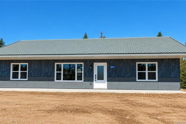 521 Chem. Ward Road, Bouctouche