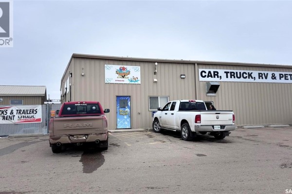 521 Pioneer Avenue, North Battleford, SK S9A4A9 Photo 3