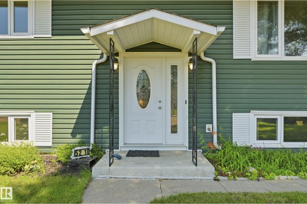 Kitchen - 5210 43 Av, Leduc, AB T9E5A6 Photo 3