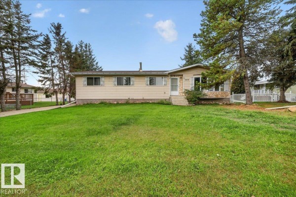 Kitchen - 5210 49 St, Waskatenau, AB T0A3P0 Photo 3