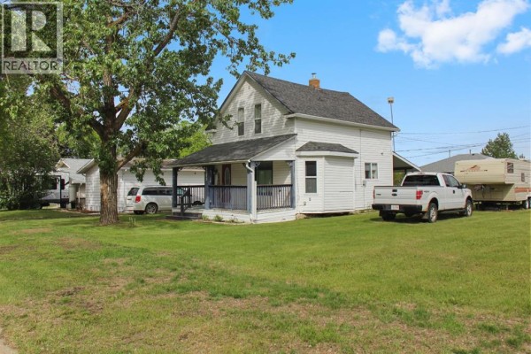 5213 49 Street, Daysland, AB, photo 3