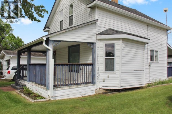 4pc Bathroom - 5213 49 Street, Daysland, AB T0B0G3 Photo 4