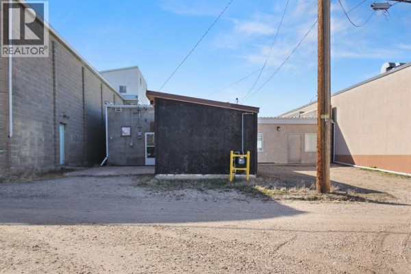 5213 50 Street, Viking, AB T0B4N0 Photo 5
