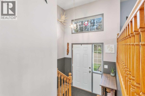 Dining room - 5217 Aspen Drive, Blackfalds, AB T0M0J0 Photo 4