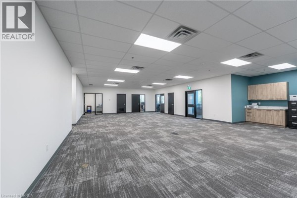 5217 Twenty Road E Unit# 1, Hamilton, ON L8E5X1 Photo 5