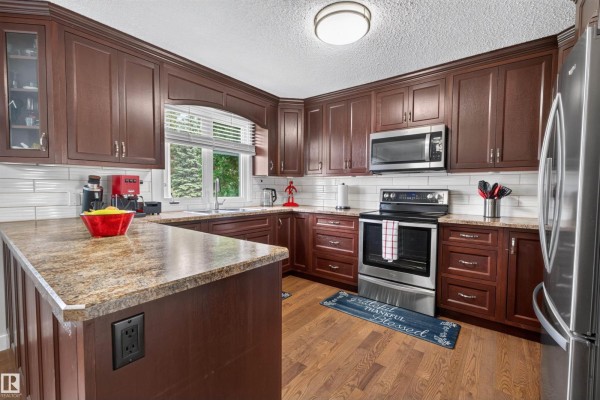 Family room - 5219 55 Av, Mundare, AB T0B3H0 Photo 4