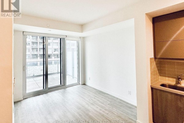 521a - 8119 Birchmount Road, Markham, ON L6G0H5 Photo 5