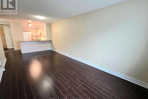 Primary Bedroom - 522 - 62 Suncrest Boulevard, Markham, ON L3T7Y6 Photo 4