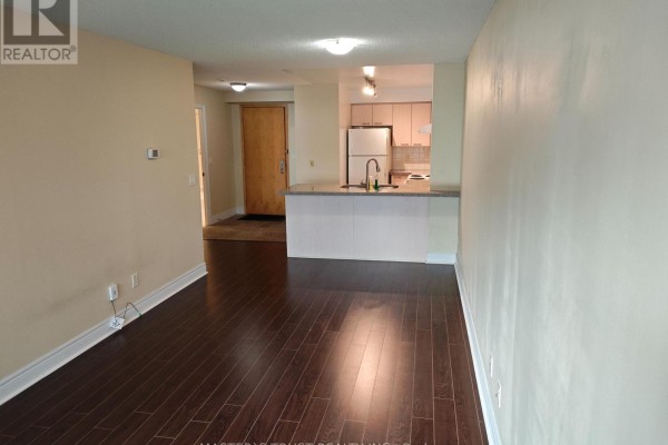 522 - 62 Suncrest Boulevard, Markham, ON L3T7Y6 Photo 5