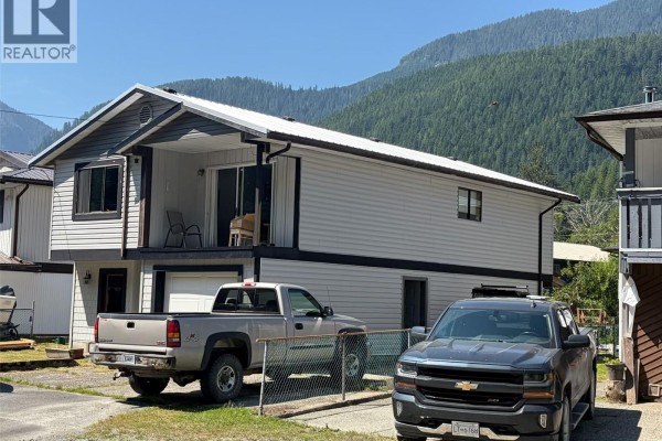 Bedroom - 522 Alpine View Rd, Tahsis, BC V0P1X0 Photo 5