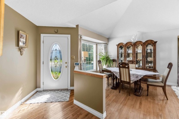 522 Klarvatten Lake Wd Nw, Edmonton, AB, photo 2