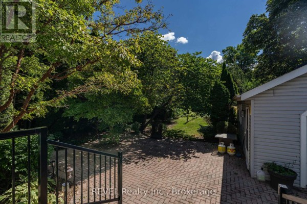 Kitchen - 522 Mississagua Road, Niagara On The Lake, ON L0S1J0 Photo 4