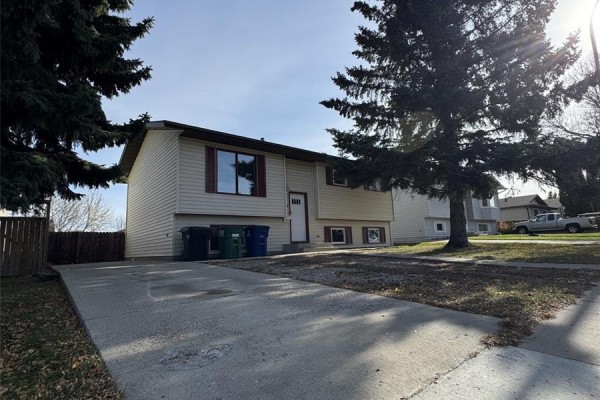 4pc Bathroom - 522 Silverwood Road, Saskatoon, SK S7K6R4 Photo 4
