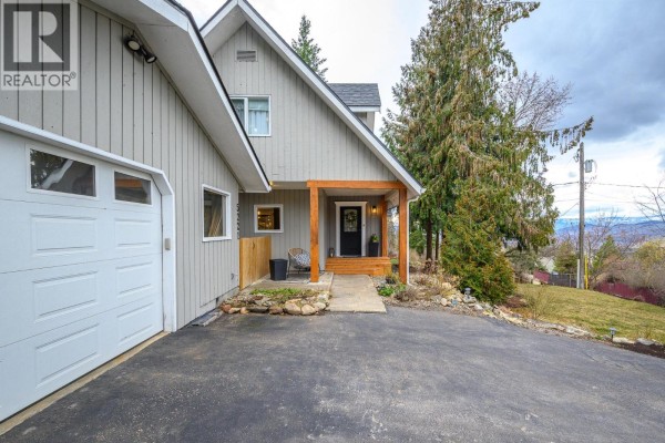 Laundry room - 5221/5241 Hartnell Road, Vernon, BC V1B3J4 Photo 5
