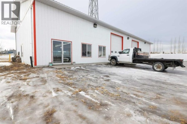 5222 44 Street, Rocky Mountain House, AB, photo 2