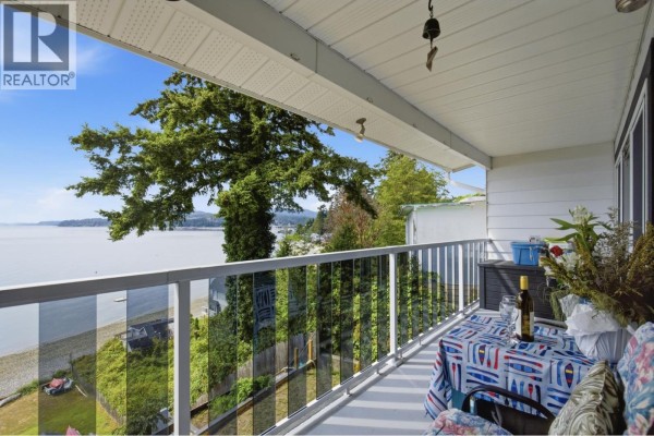 5223 Sunshine Coast Highway, Sechelt, BC, photo 2