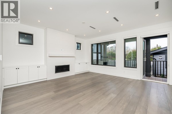 5225 Woodsworth Street, Burnaby, BC V5G1S5 Photo 4