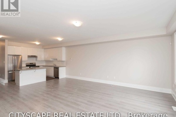 Living room - 5226 Pinedale Drive, Burlington, ON L7L4J1 Photo 5