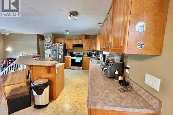 Bedroom 2 - 5227 Hallmark Crescent, Fort Nelson, BC V0C1R0 Photo 5