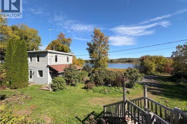 Living room/Dining room - 5231 Route 102, Hampstead, NB E5M2B5 Photo 4