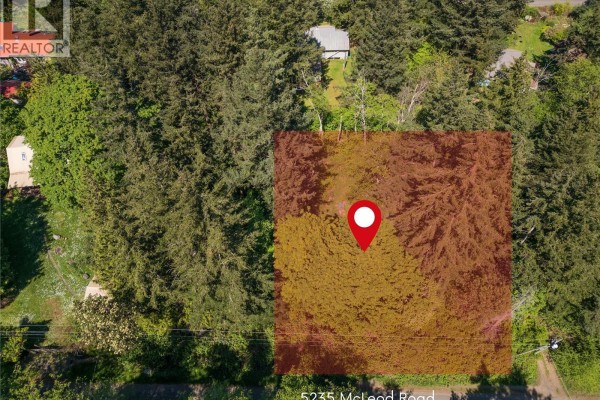 5235 Mcleod Rd, Hornby Island, BC V0R1Z0 Photo 3