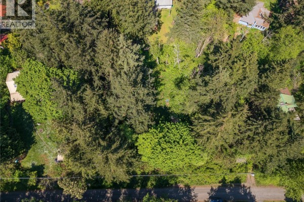 5235 Mcleod Rd, Hornby Island, BC V0R1Z0 Photo 4