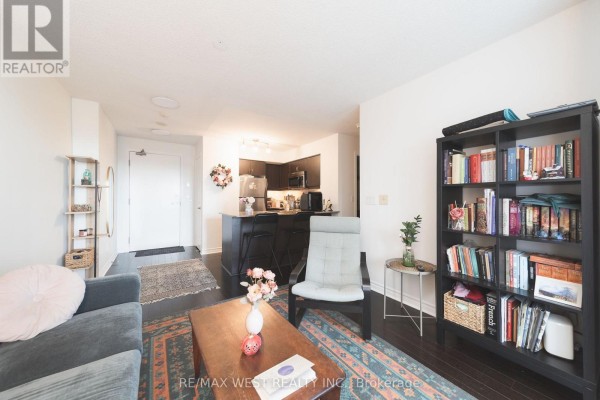 Primary Bedroom - 524 - 27 Rean Drive, Toronto, ON M2K0A6 Photo 4