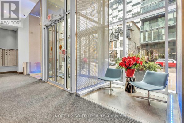 524 - 55 Stewart Street, Toronto, ON M5V2V1 Photo 2