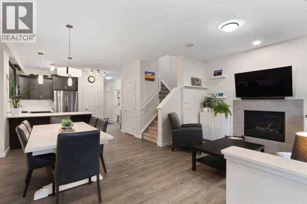 524 Midtown Street Sw, Airdrie, AB, photo 3
