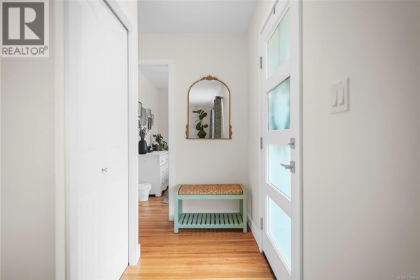 Bedroom - 524 Warren Ave, Saanich, BC V8Z2J5 Photo 4
