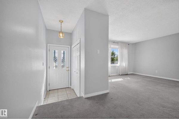 Primary Bedroom - 5244 52 St, Leduc, AB T9E5P6 Photo 5