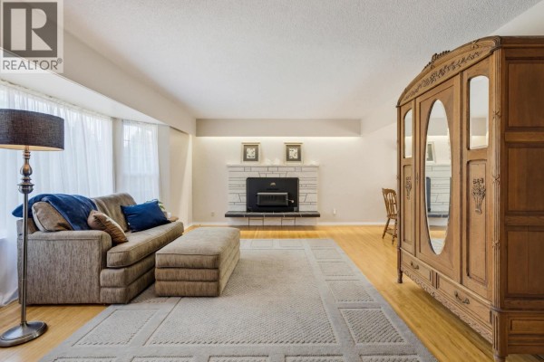 5247 57 Street, Delta, BC V4K3G3 Photo 4