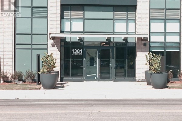 525 - 1381 Lakeshore Road E, Mississauga, ON L5E1G6 Photo 3