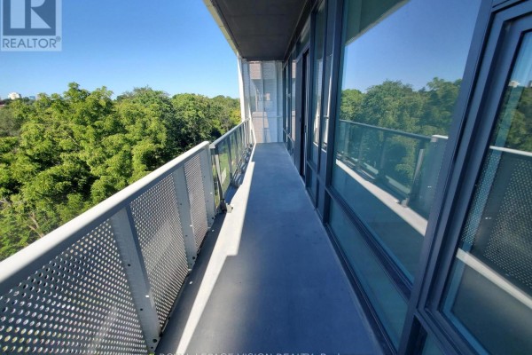 525 - 25 Adra Grado Way, Toronto, ON M2J0H6 Photo 4