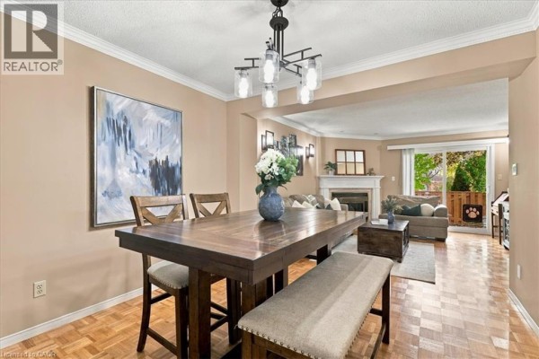 4pc Ensuite bath - 525 Beechwood Drive Unit# 31, Waterloo, ON N2T2G7 Photo 5