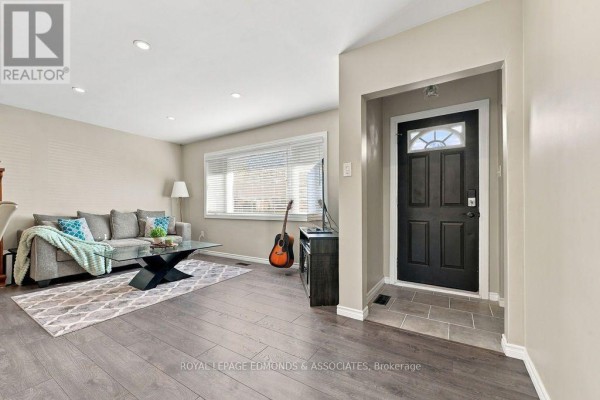 Bedroom - 525 Irving Street, Pembroke, ON K8A2T8 Photo 5