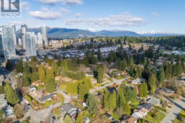 525 Perth Avenue, Coquitlam, BC V3J7V1 Photo 5