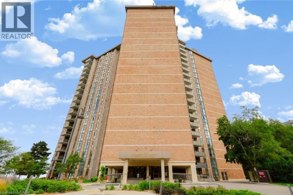 Family room - 5250 Lakeshore Road Unit# 1901, Burlington, ON L7L5L2 Photo 5