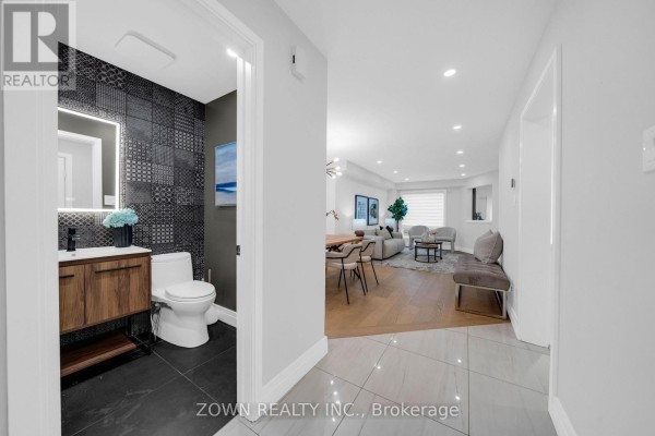5253 Bushelgrove Circle, Mississauga, ON L5M6C5 Photo 4