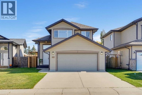 4pc Bathroom - 5256 48 Street Close, Innisfail, AB T4G0B9 Photo 3