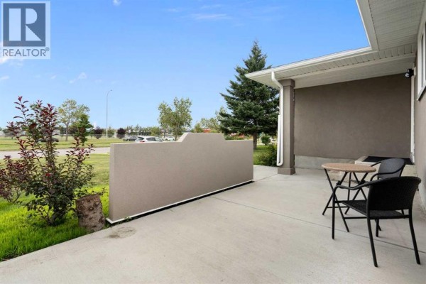 Bedroom - 5259 Rundleview Road Ne, Calgary, AB T1Y1J6 Photo 3