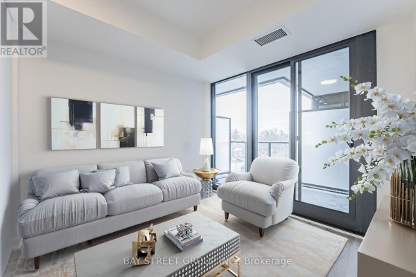 526 - 250 Lawrence Avenue W, Toronto, ON, photo 3