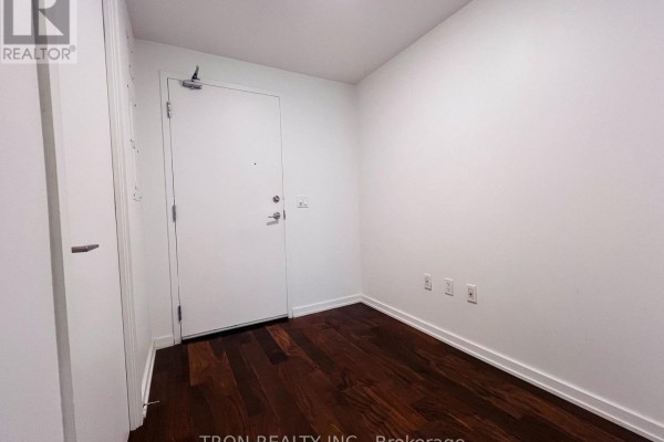 Kitchen - 526 - 47 Lower River Street, Toronto, ON M5A0G1 Photo 3